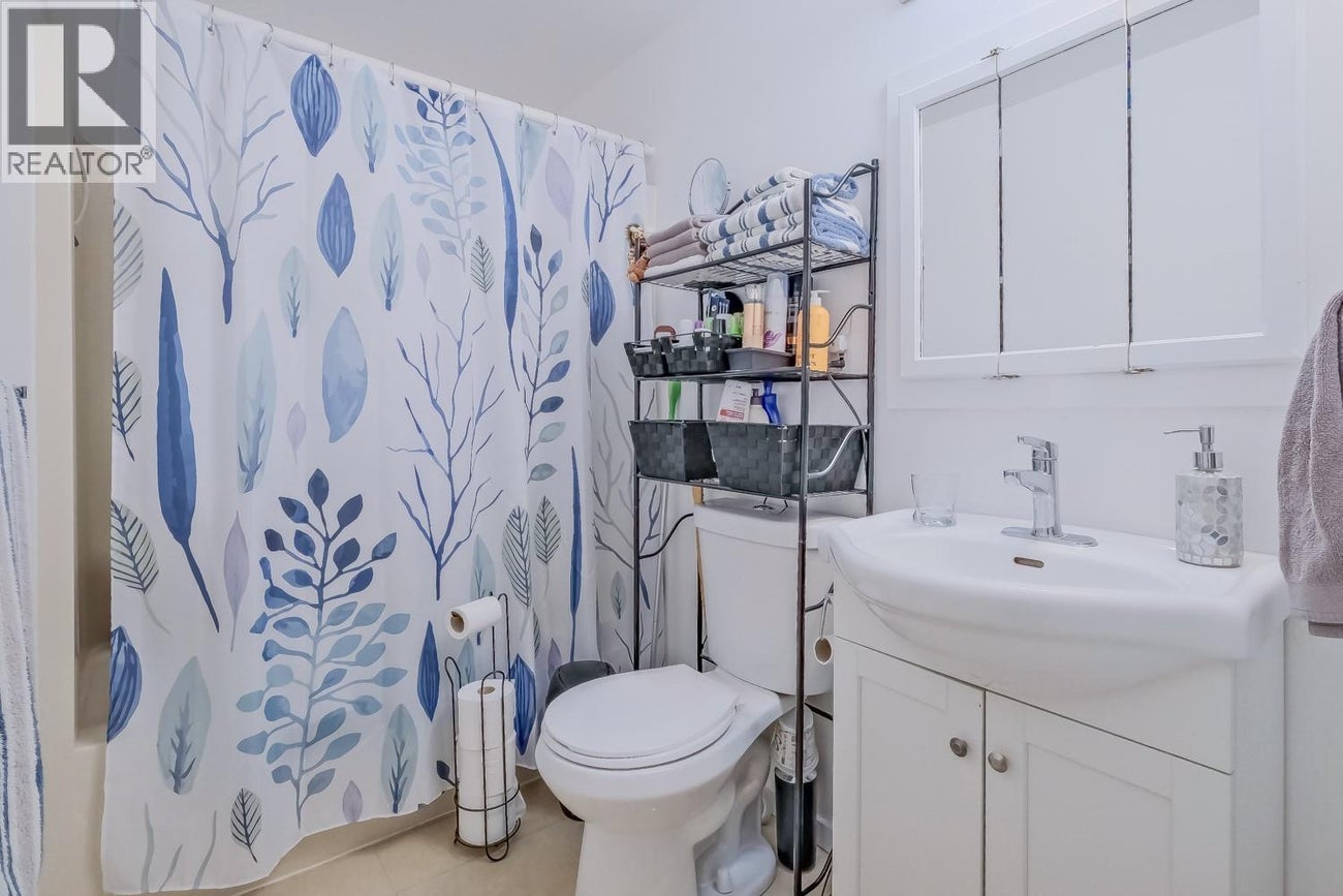 11420 Darlene Road - Lake Country House for Sale, 4 Bedrooms (10385737)# - 36