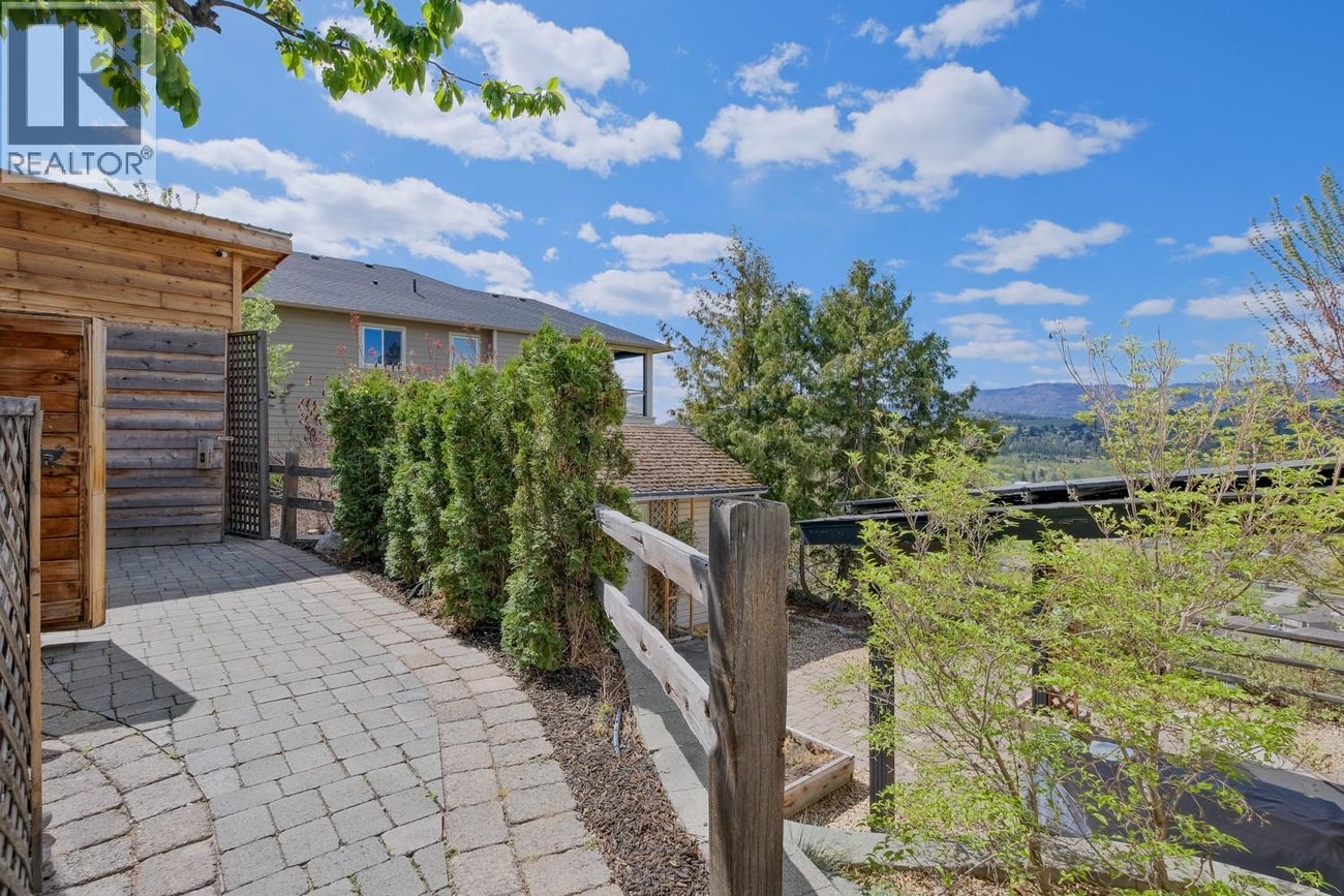 11420 Darlene Road - Lake Country House for Sale, 4 Bedrooms (10385737)# - 50