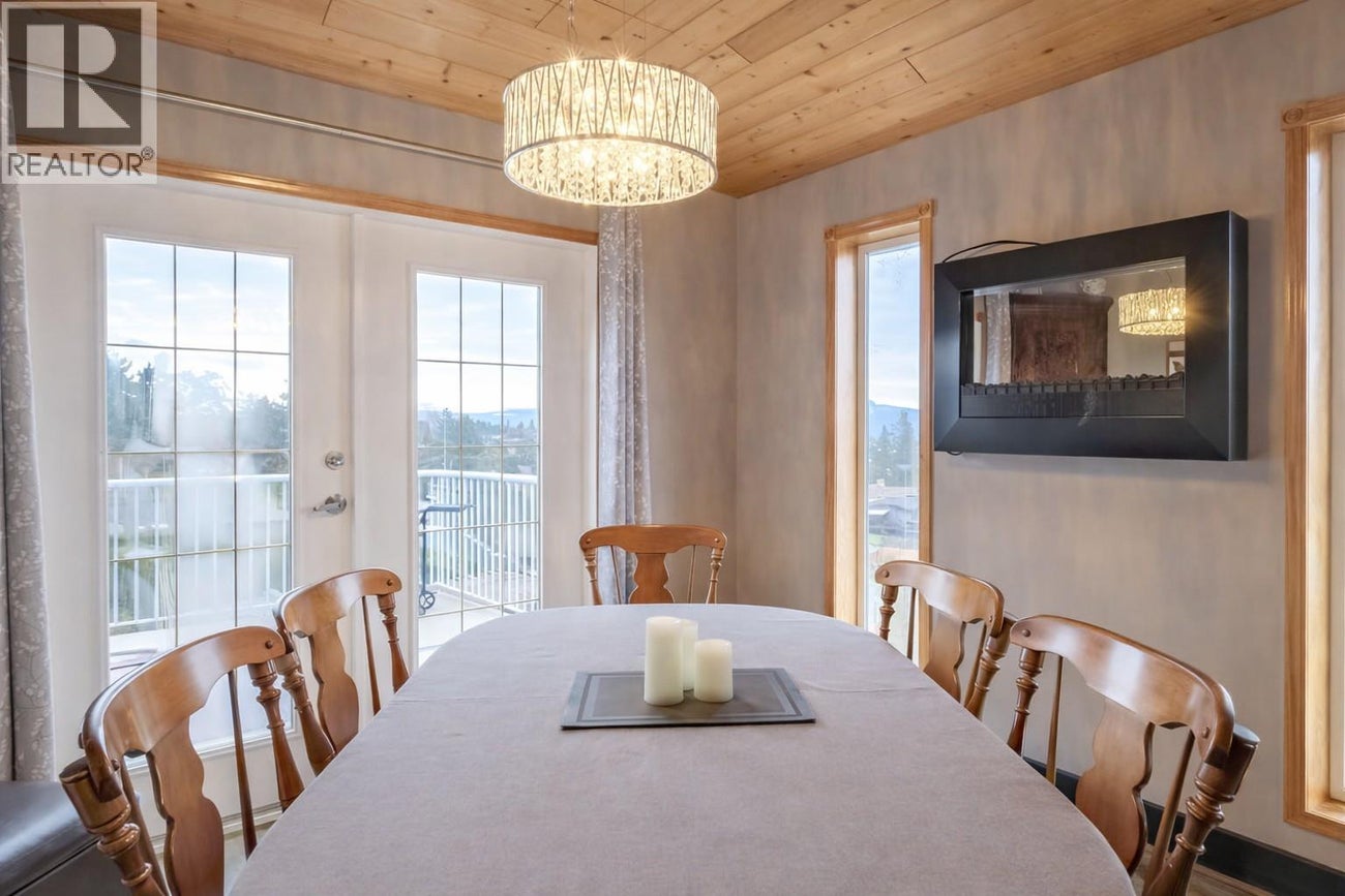 1108 Menu Road - West Kelowna House for Sale, 5 Bedrooms (10388967)# - 17