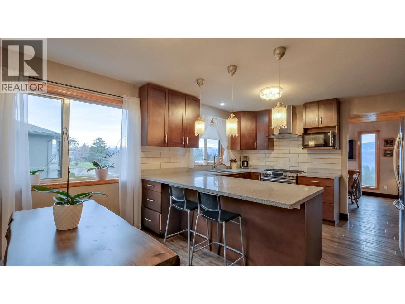 1108 Menu Road - West Kelowna House for Sale, 5 Bedrooms (10388967)# - 8