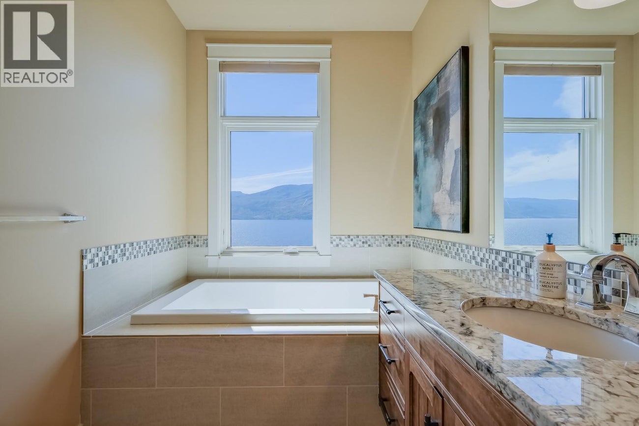 5235 Buchanan Road Unit# 1 - Peachland House for Sale, 3 Bedrooms (10387306)# - 23 5235 Buchanan Road Unit# 1 - Peachland House for Sale, 3 Bedrooms (10387306)# - 23