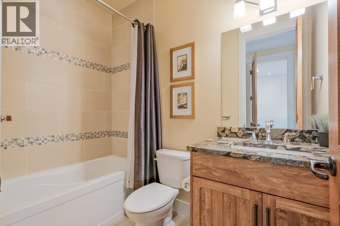 5235 Buchanan Road Unit# 1 - Peachland House for Sale, 3 Bedrooms (10387306)# - 27 5235 Buchanan Road Unit# 1 - Peachland House for Sale, 3 Bedrooms (10387306)# - 27