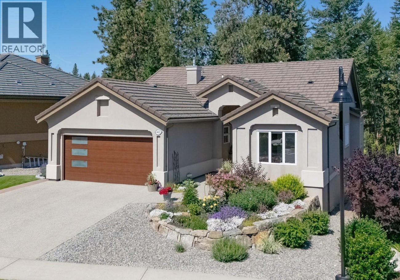 4432 Gallaghers Forest S - Kelowna House for Sale, 4 Bedrooms (10391119)# - 1