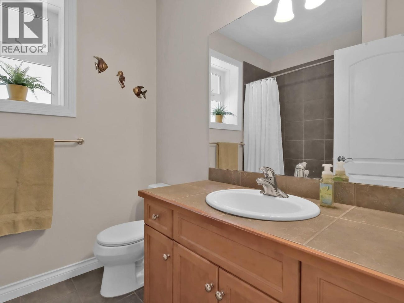 4432 Gallaghers Forest S - Kelowna House for Sale, 4 Bedrooms (10391119)# - 36