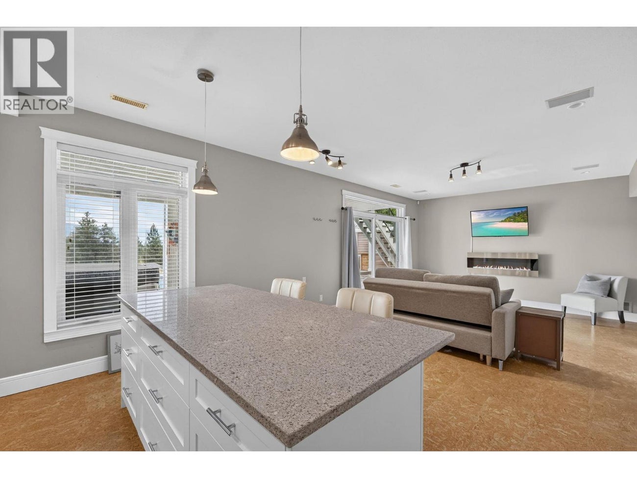 2417 Tallus Ridge Drive - West Kelowna House for Sale, 5 Bedrooms (10392243)# - 52