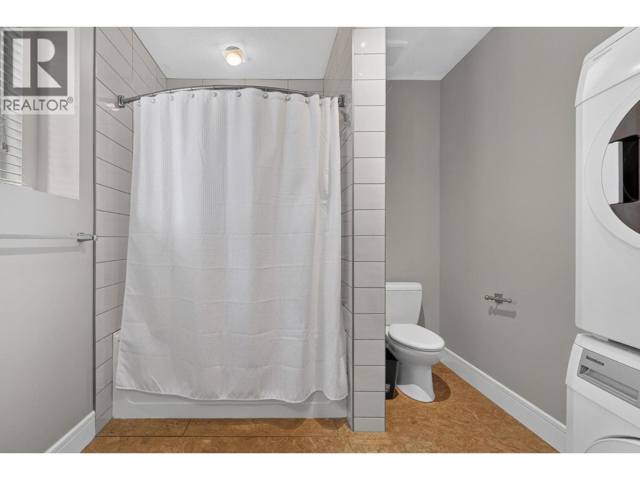 2417 Tallus Ridge Drive - West Kelowna House for Sale, 5 Bedrooms (10392243)# - 56