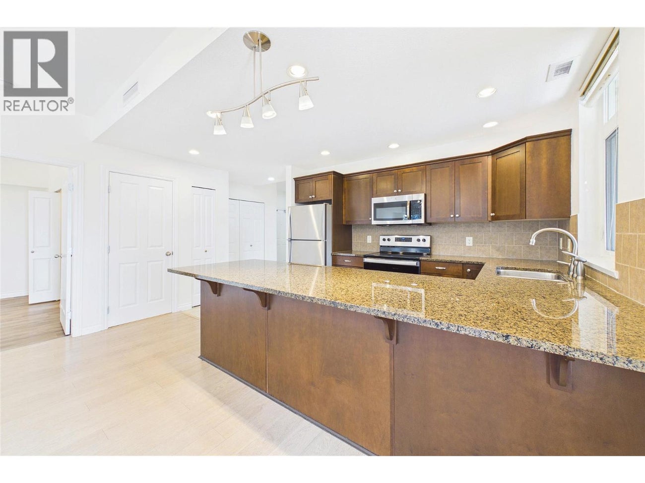 3833 Brown Road Unit# 1113 - West Kelowna Apartment for Sale, 2 Bedrooms (10396985)# - 9