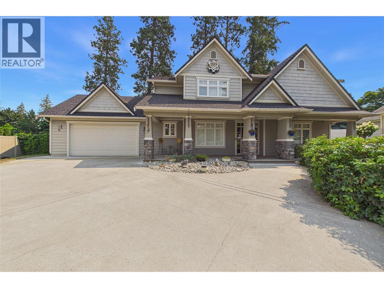 4335 Lysons Crescent - Kelowna House for Sale, 3 Bedrooms (10397339)# - 1