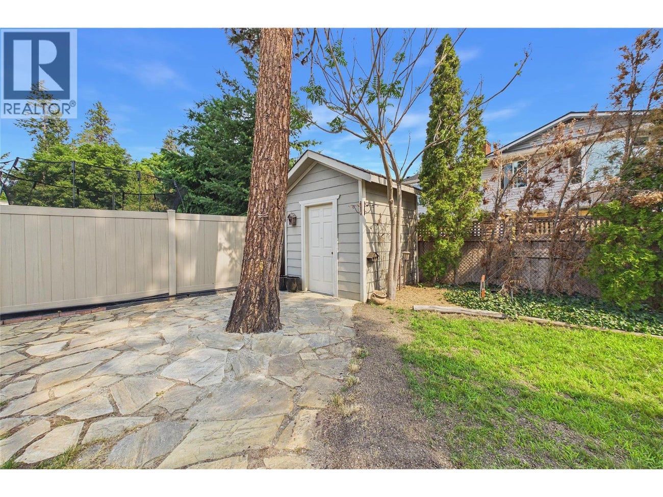 4335 Lysons Crescent - Kelowna House for Sale, 3 Bedrooms (10397339)# - 43
