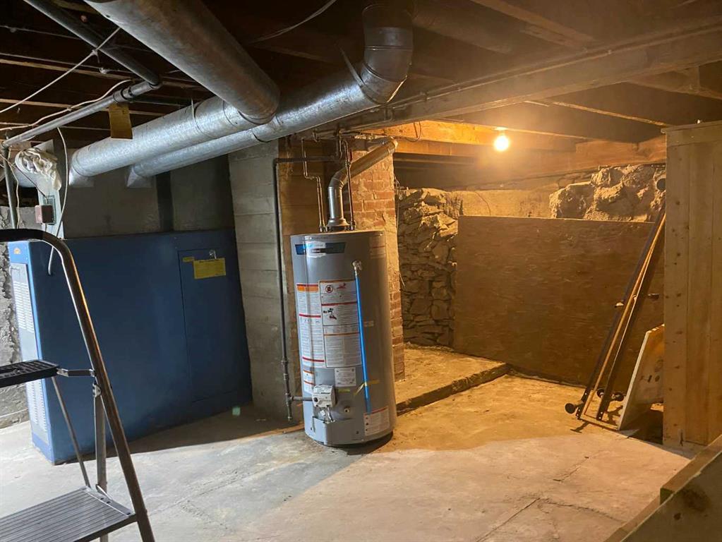 20630 25 Avenue  - Other Detached for Sale, 2 Bedrooms (A2233689) #20