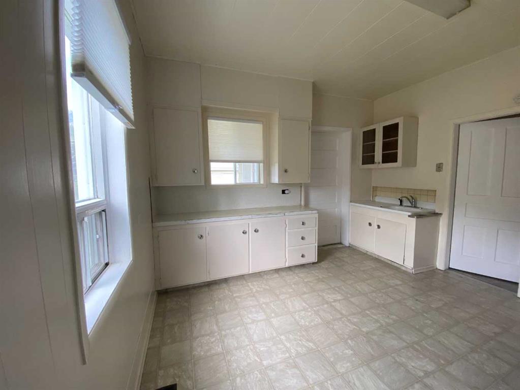 20630 25 Avenue  - Other Detached for Sale, 2 Bedrooms (A2233689) #8