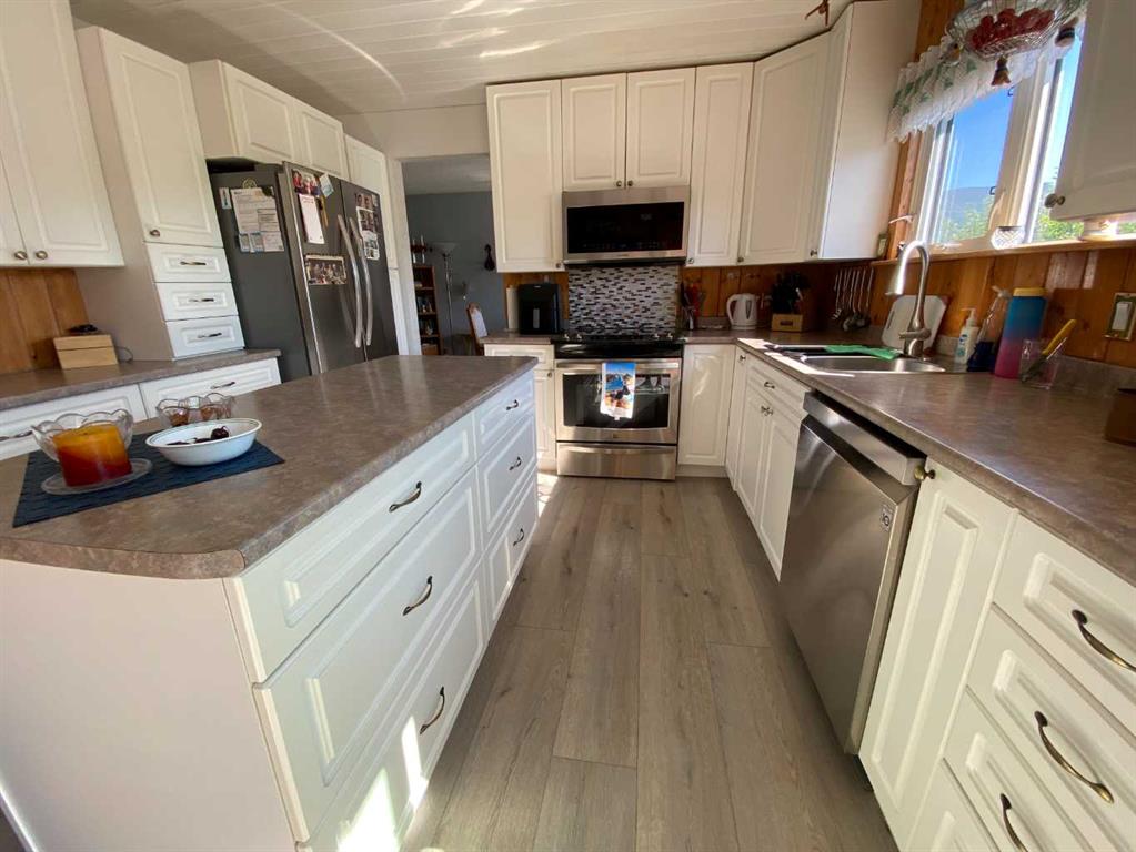 22613 8 Avenue  - Other Detached for Sale, 6 Bedrooms (A2244391) #11