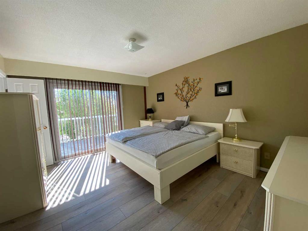 22613 8 Avenue  - Other Detached for Sale, 6 Bedrooms (A2244391) #23