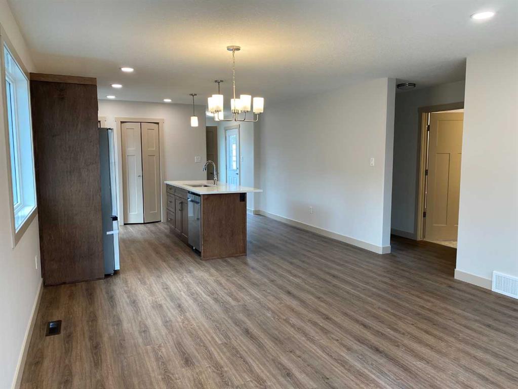 2131 128 Street  - Other Detached for Sale, 2 Bedrooms (A2253833)# - 9