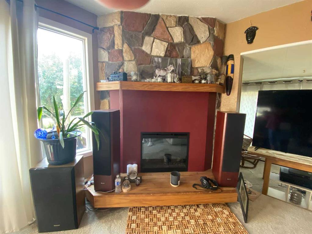 6001 16 Avenue  - Other Detached for Sale, 3 Bedrooms (A2256689)# - 11