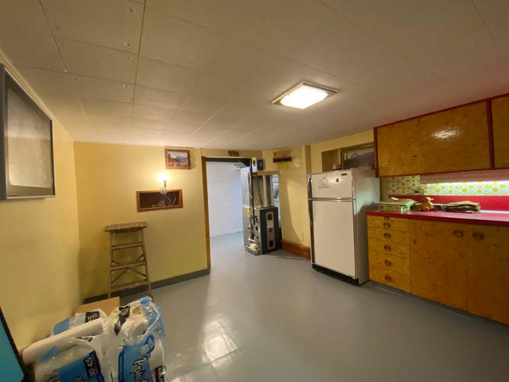 13014 18 Avenue  - Other Detached for Sale, 3 Bedrooms (A2258886)# - 23