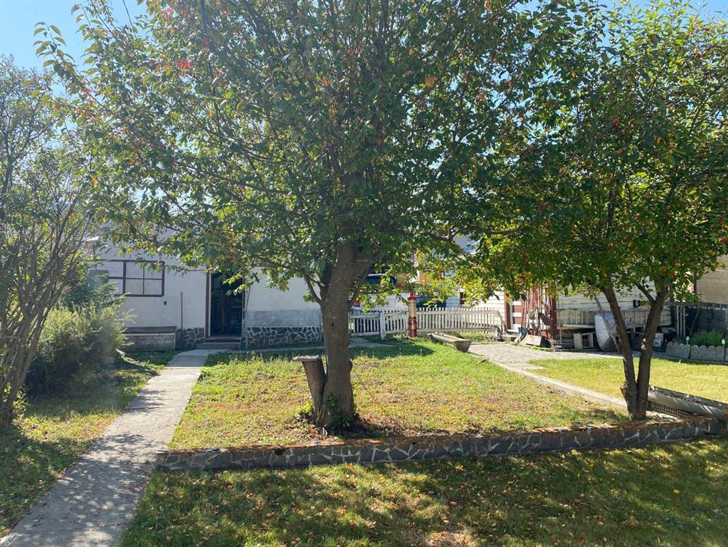 13014 18 Avenue  - Other Detached for Sale, 3 Bedrooms (A2258886)# - 4