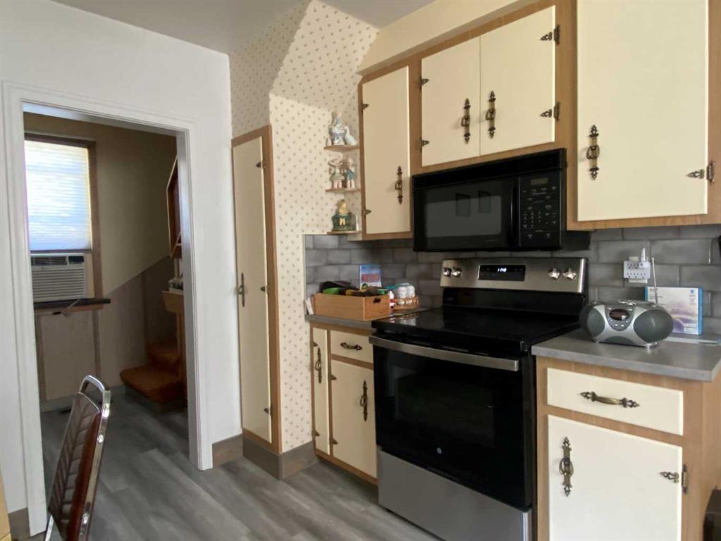 13014 18 Avenue  - Other Detached for Sale, 3 Bedrooms (A2258886)# - 8