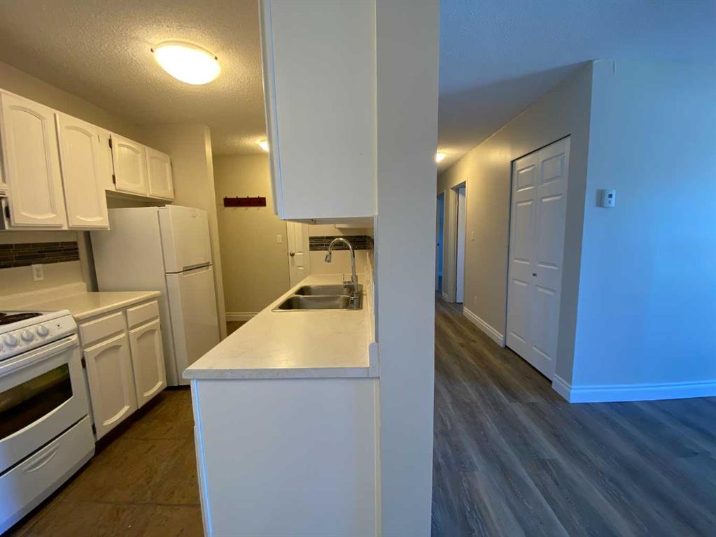 411, 8601 22 Avenue  - Other Apartment for Sale, 2 Bedrooms (A2264799)# - 4