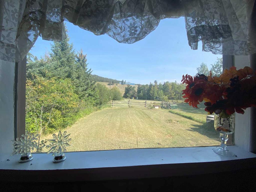 6001 16 Avenue  - Other Detached for Sale, 3 Bedrooms (A2290348)# - 4