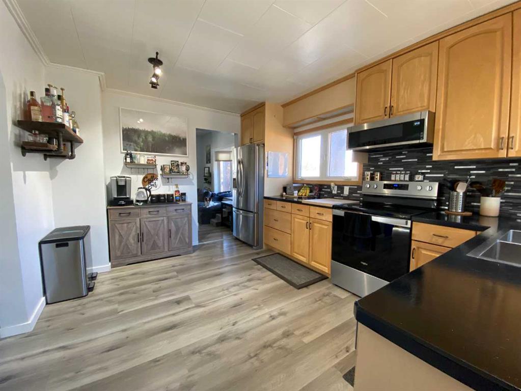 1809 129 Street  - Other Detached for Sale, 3 Bedrooms (A2299536)# - 13