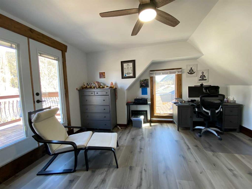 1809 129 Street  - Other Detached for Sale, 3 Bedrooms (A2299536)# - 24