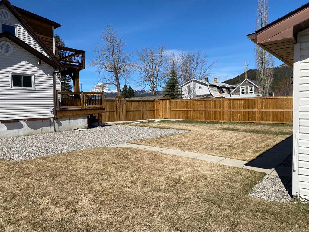 1809 129 Street  - Other Detached for Sale, 3 Bedrooms (A2299536)# - 5