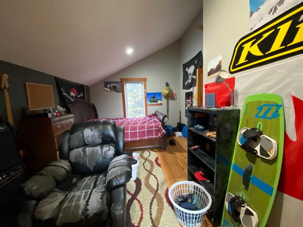 5302 19 Avenue  - Other Detached for Sale, 4 Bedrooms (A2300949)# - 19