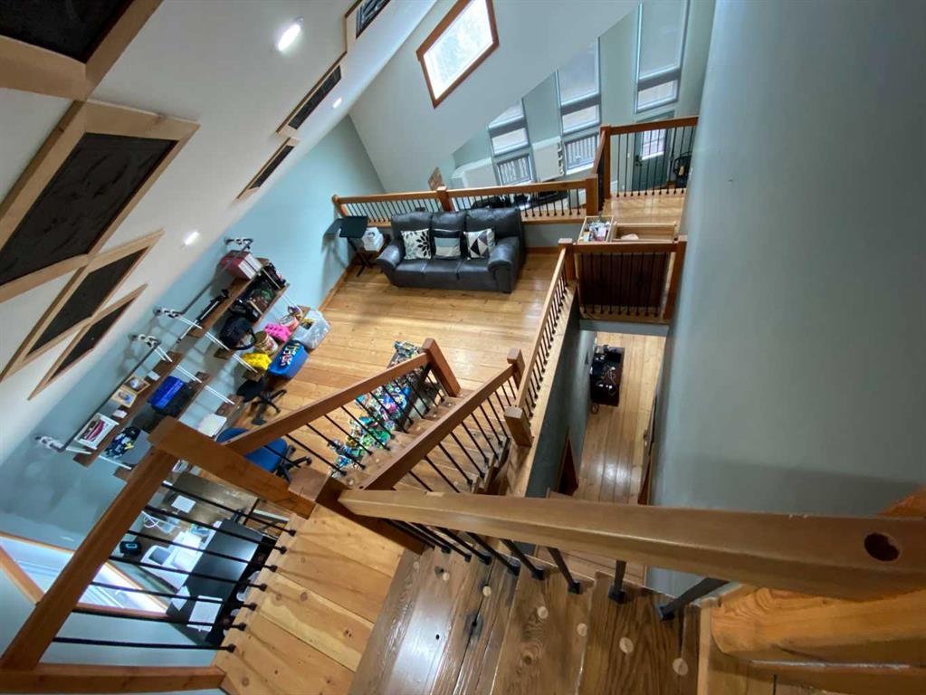 5302 19 Avenue  - Other Detached for Sale, 4 Bedrooms (A2300949)# - 23