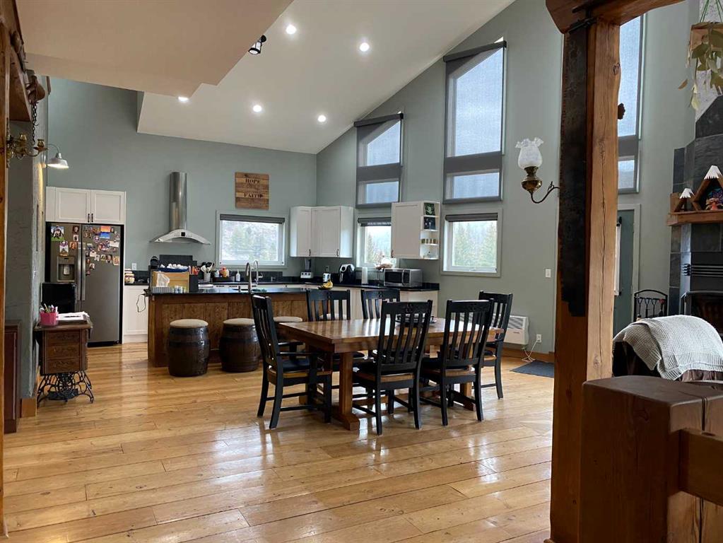 5302 19 Avenue  - Other Detached for Sale, 4 Bedrooms (A2300949)# - 9