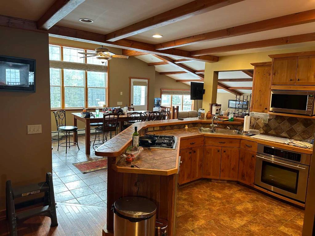 78 Barnaby View  - Castle Mountain Resort Detached for Sale, 5 Bedrooms (A2179732) #15