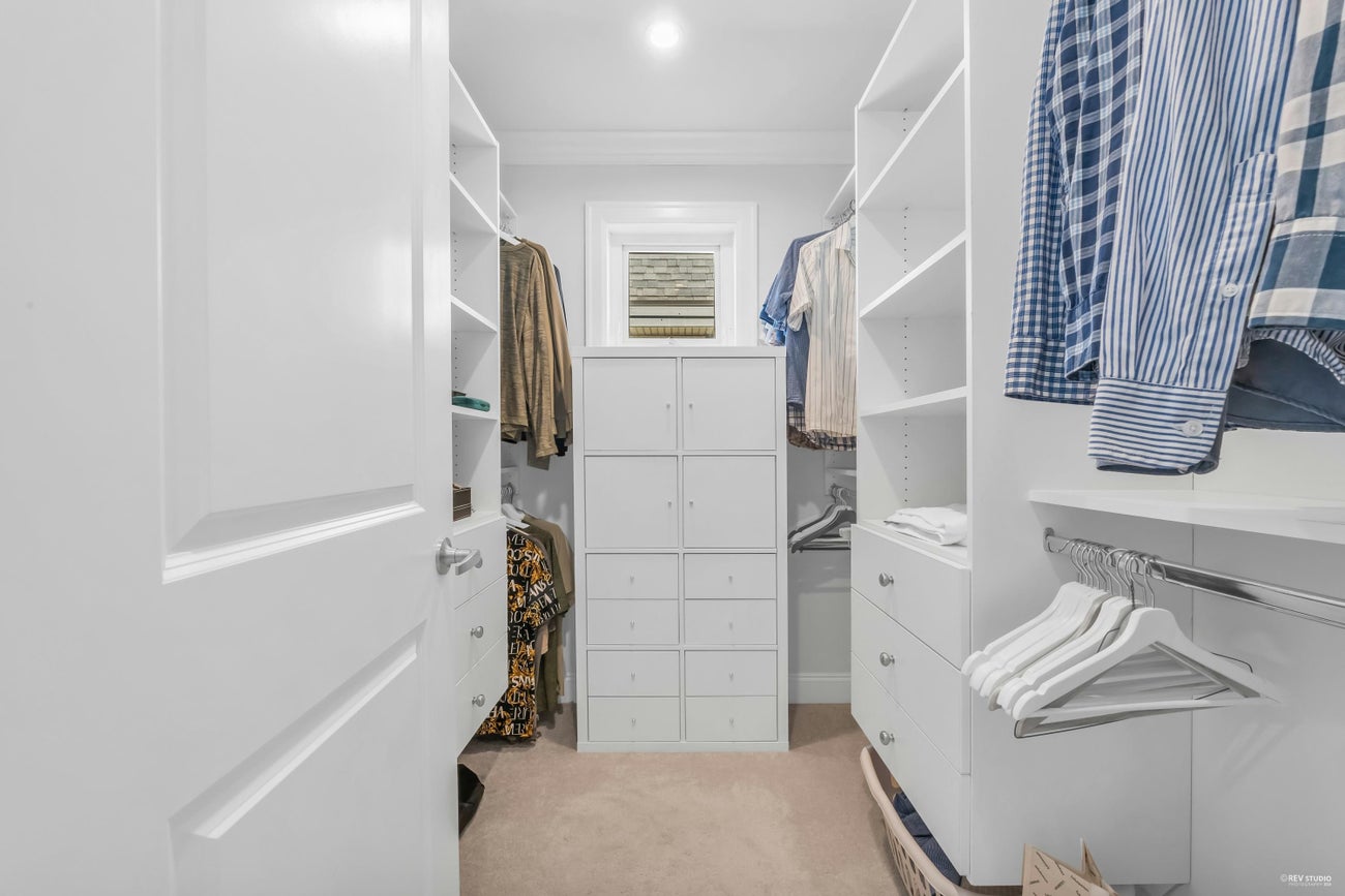 338 W 17th Street - Central Lonsdale Single Family Residence for Sale, 6 Bedrooms (R2984027) #20