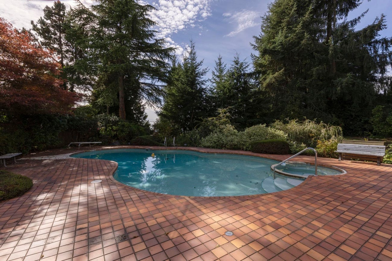 860 Fairmile Road - British Properties Single Family Residence for Sale, 5 Bedrooms (R2984338) #36