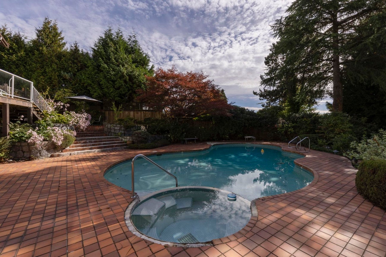 860 Fairmile Road - British Properties Single Family Residence for Sale, 5 Bedrooms (R2984338) #37