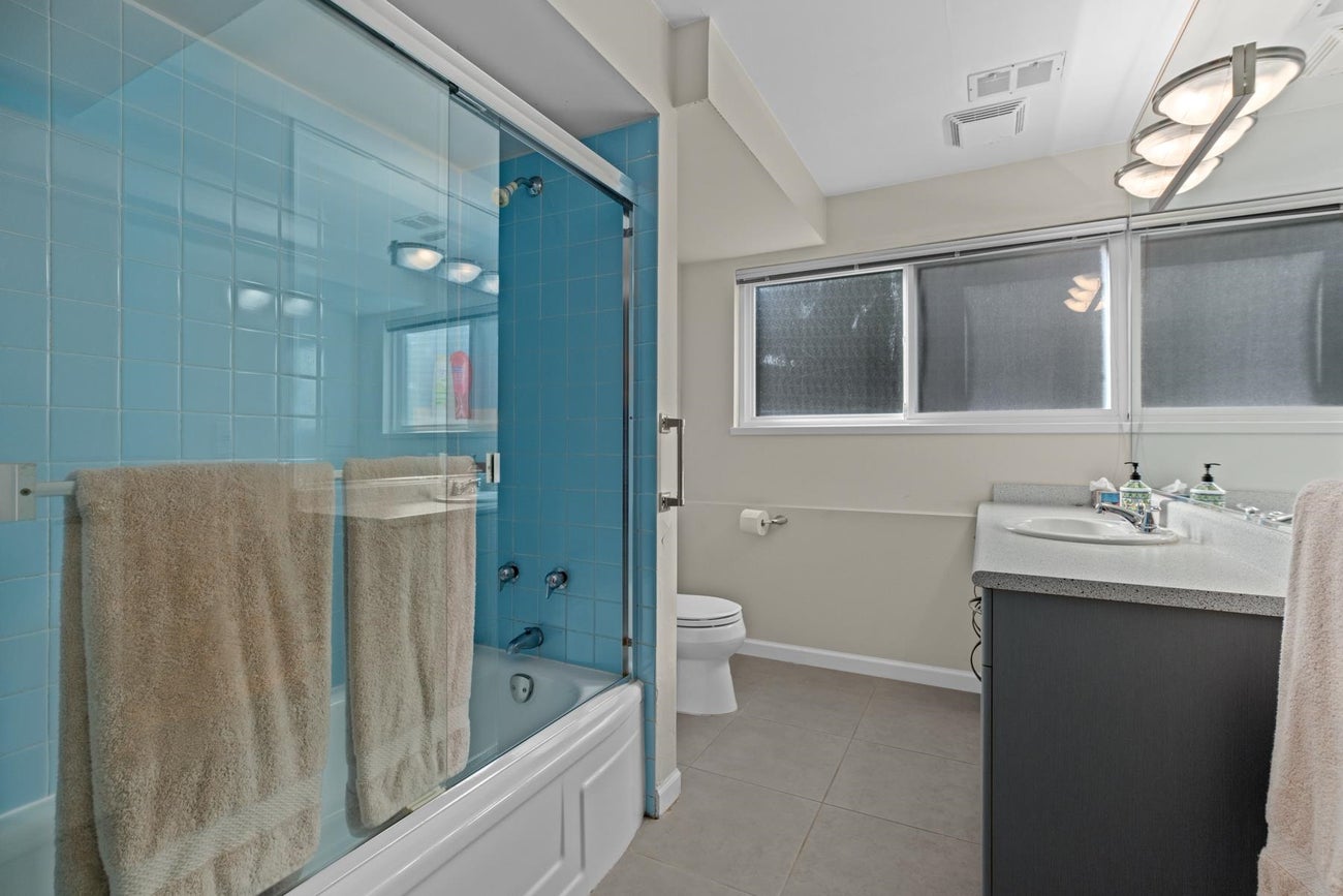 905 Greenwood Road - British Properties Single Family Residence for Sale, 4 Bedrooms (R2993066) #27