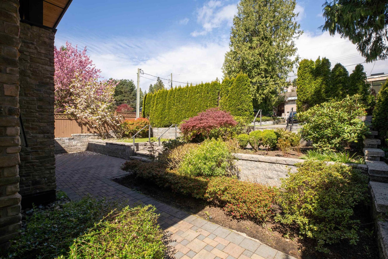 1450 Fulton Avenue - Ambleside Single Family Residence for Sale, 7 Bedrooms (R3009815) #28