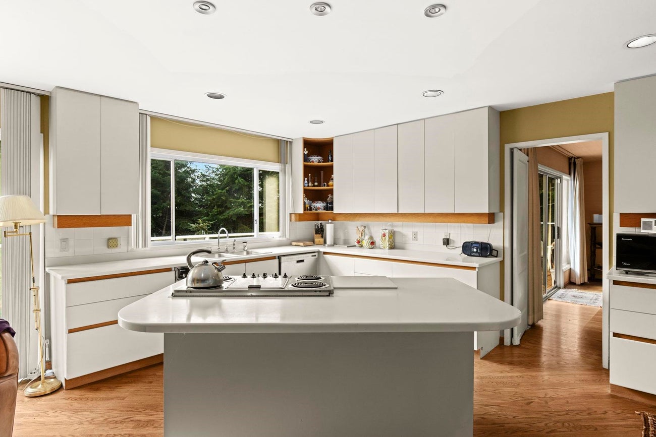 860 Fairmile Road - British Properties Single Family Residence for Sale, 5 Bedrooms (R3012896)# - 12 860 Fairmile Road - British Properties Single Family Residence for Sale, 5 Bedrooms (R3012896)# - 12