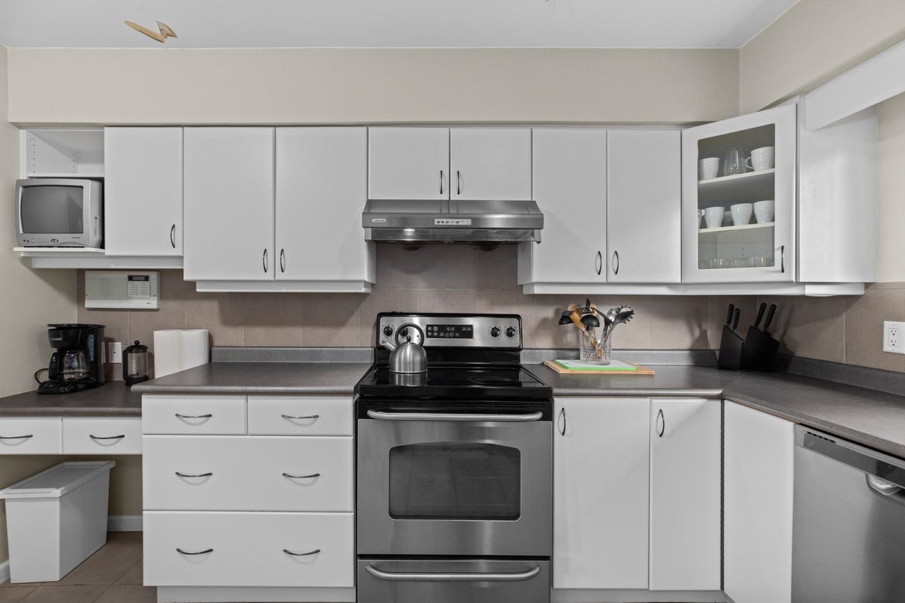 905 Greenwood Road - British Properties Single Family Residence for Sale, 4 Bedrooms (R3027198) #16