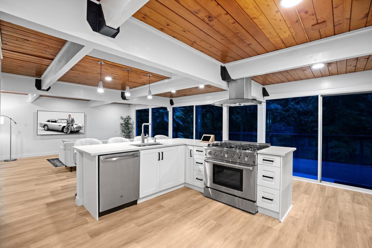 530 Hadden Drive - British Properties Single Family Residence for Sale, 5 Bedrooms (R3034267) #6