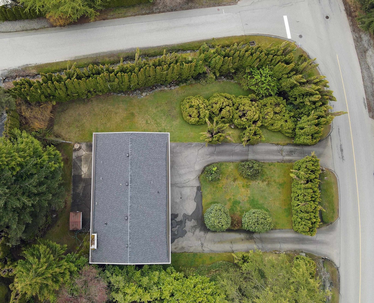 905 Greenwood Road - British Properties Single Family Residence for Sale, 4 Bedrooms (R3035297)# - 2