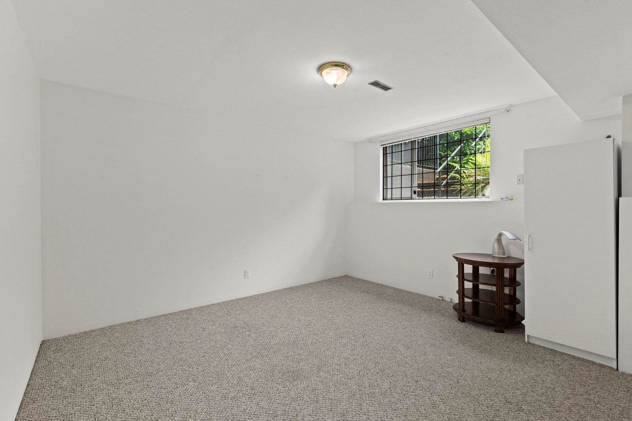 2319 Marine Drive - Dundarave Half Duplex for Sale, 3 Bedrooms (R3036793) #24