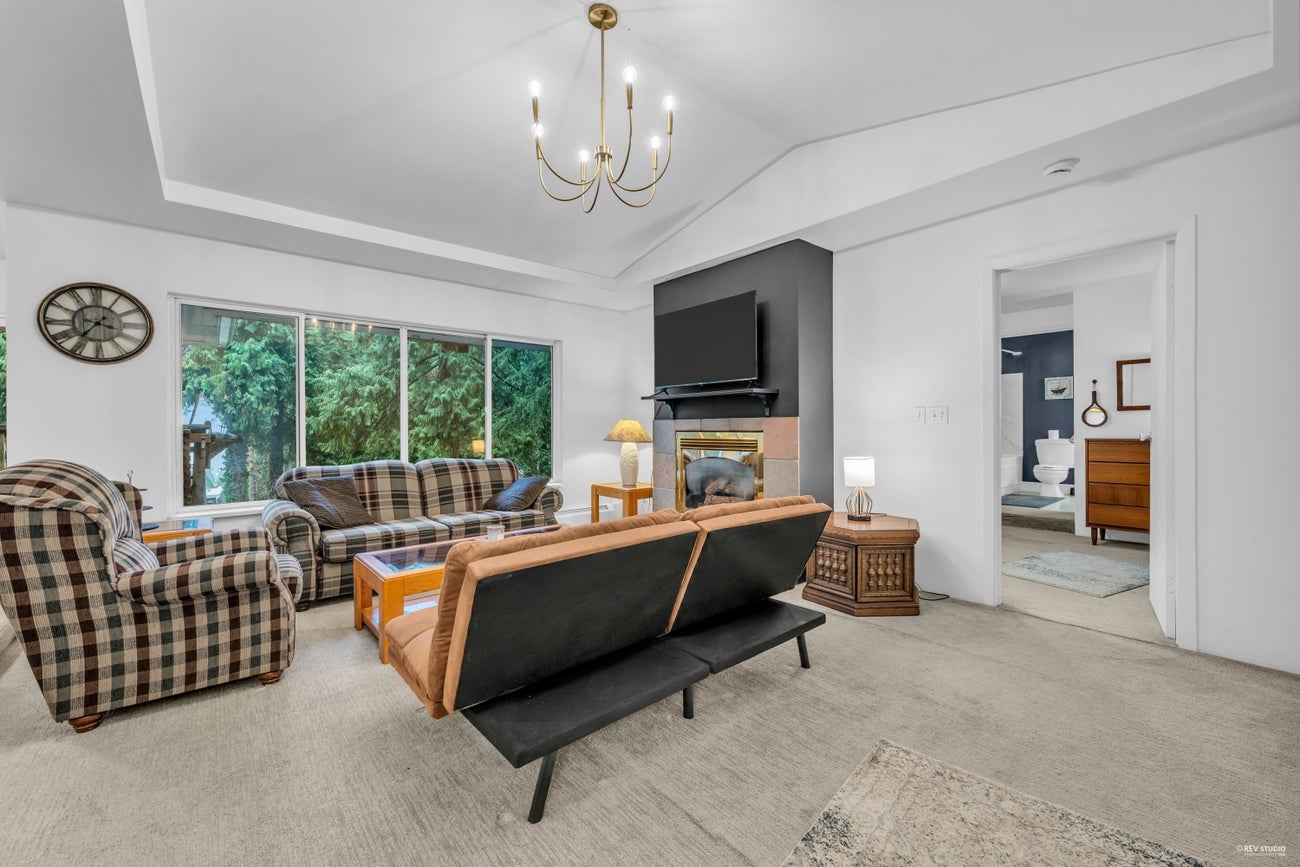 1372 Ottawa Avenue - Ambleside Single Family Residence for Sale, 6 Bedrooms (R3048139)# - 23