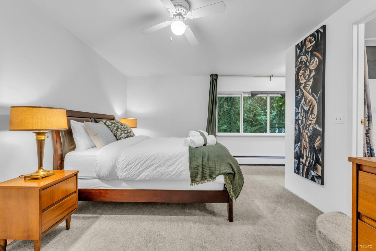 1372 Ottawa Avenue - Ambleside Single Family Residence for Sale, 6 Bedrooms (R3048139)# - 32