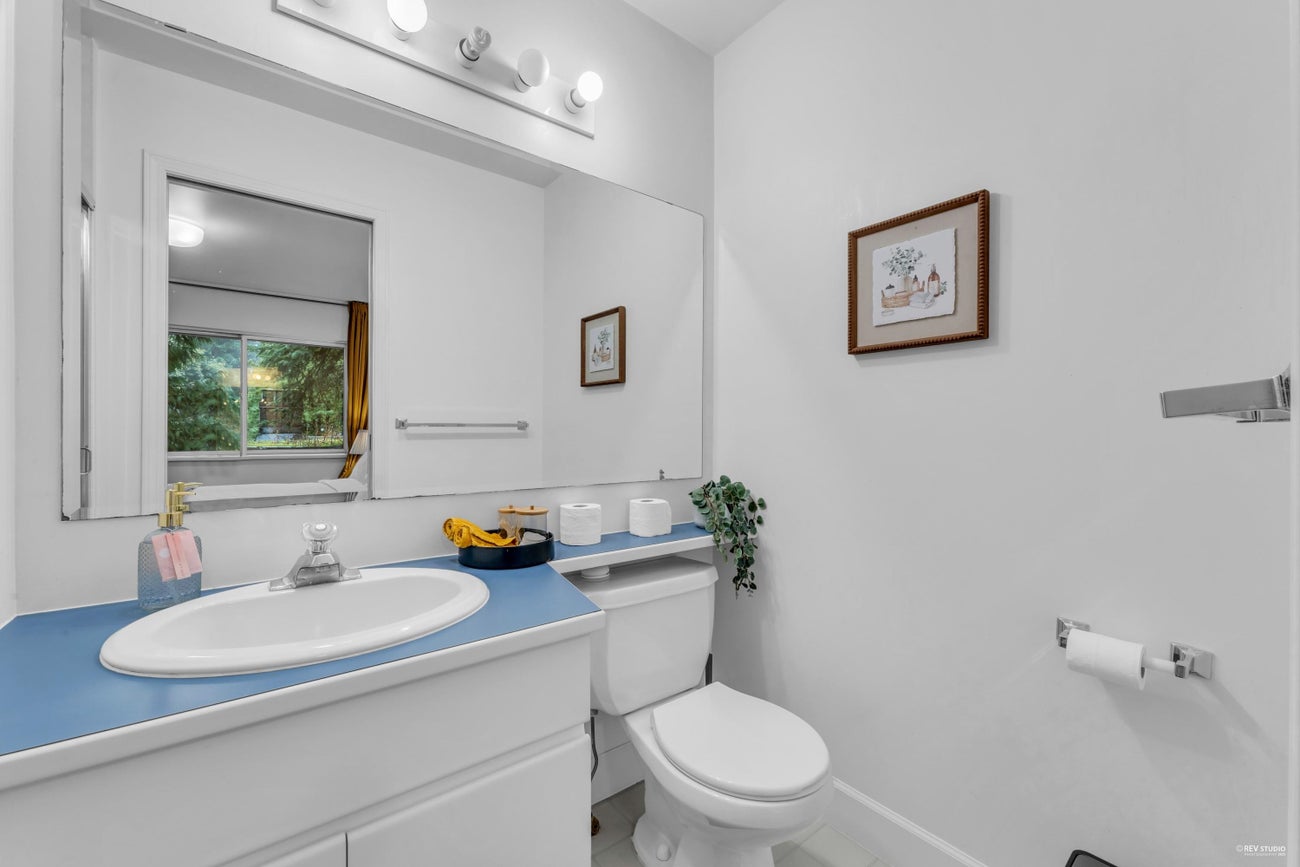 1372 Ottawa Avenue - Ambleside Single Family Residence for Sale, 6 Bedrooms (R3048139)# - 37