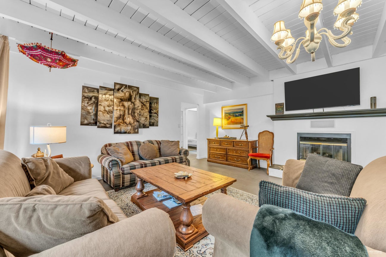 1372 Ottawa Avenue - Ambleside Single Family Residence for Sale, 6 Bedrooms (R3048139)# - 5