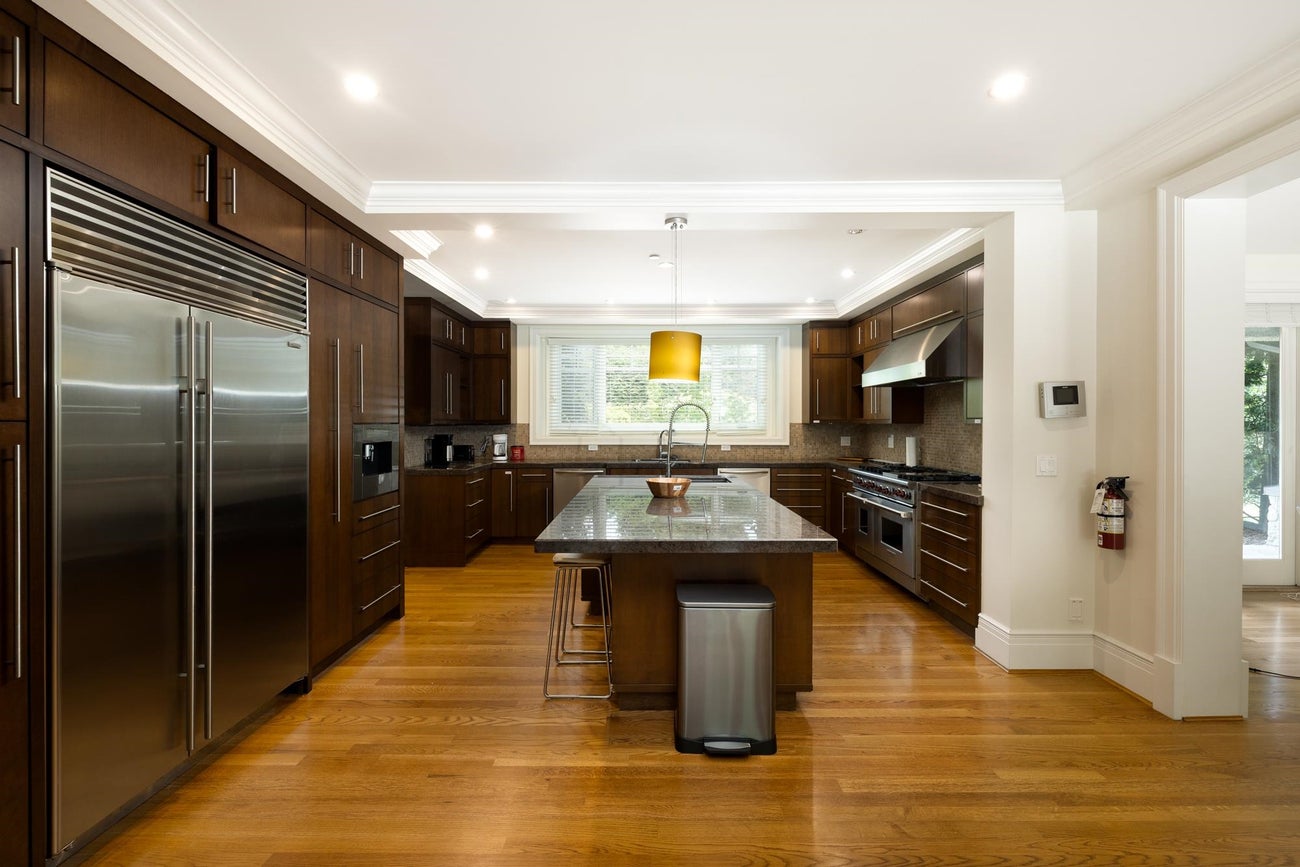 920 Pyrford Road - British Properties Single Family Residence for Sale, 6 Bedrooms (R3057114)# - 11