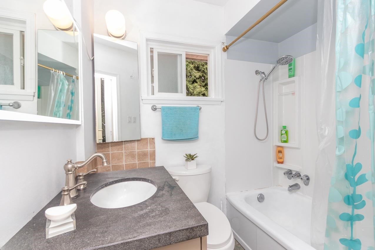 341 W 24th Street - Central Lonsdale Single Family Residence for Sale, 4 Bedrooms (R3061711)# - 13