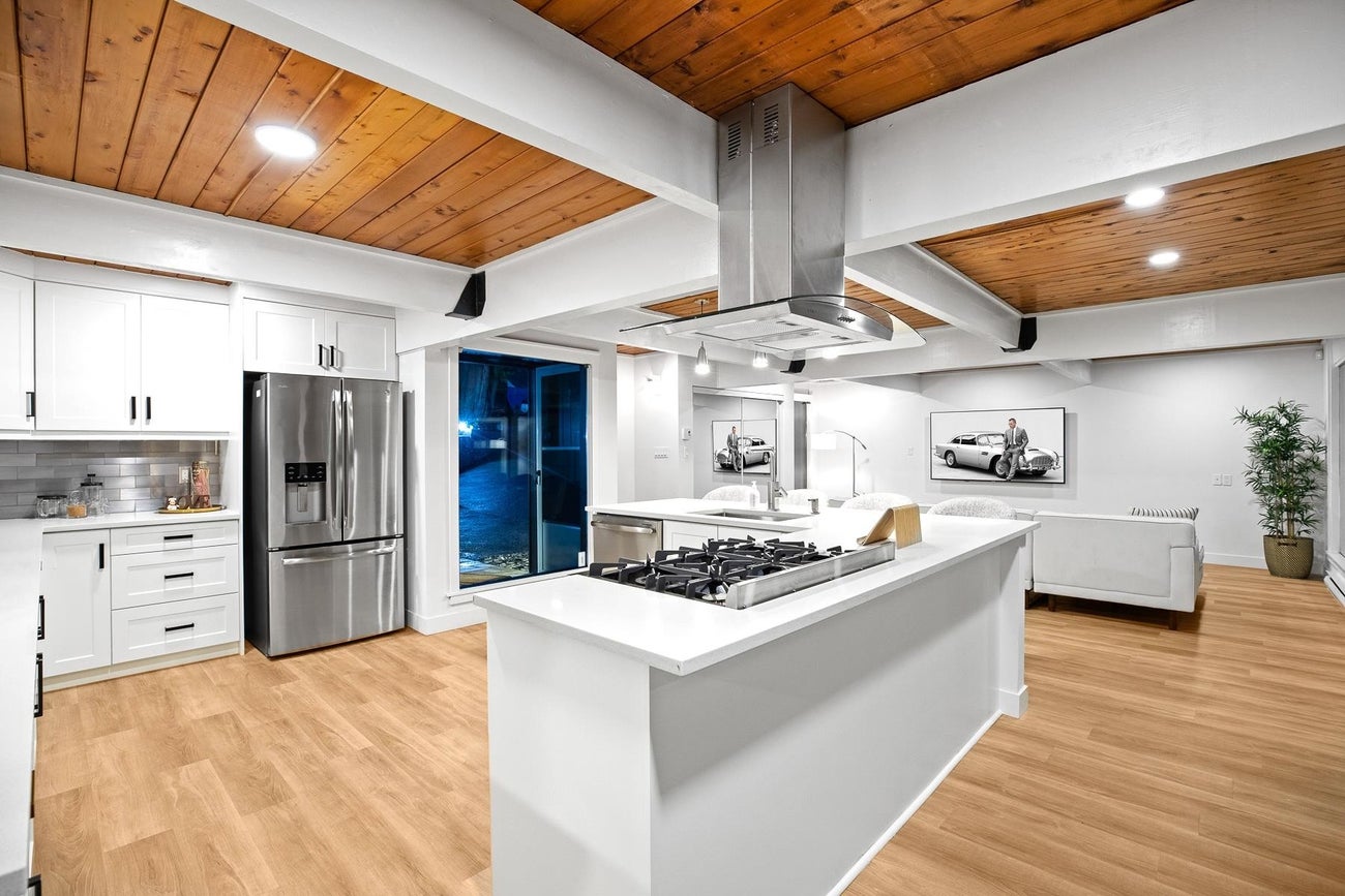 530 Hadden Drive - British Properties Single Family Residence for Sale, 5 Bedrooms (R3067496)# - 9