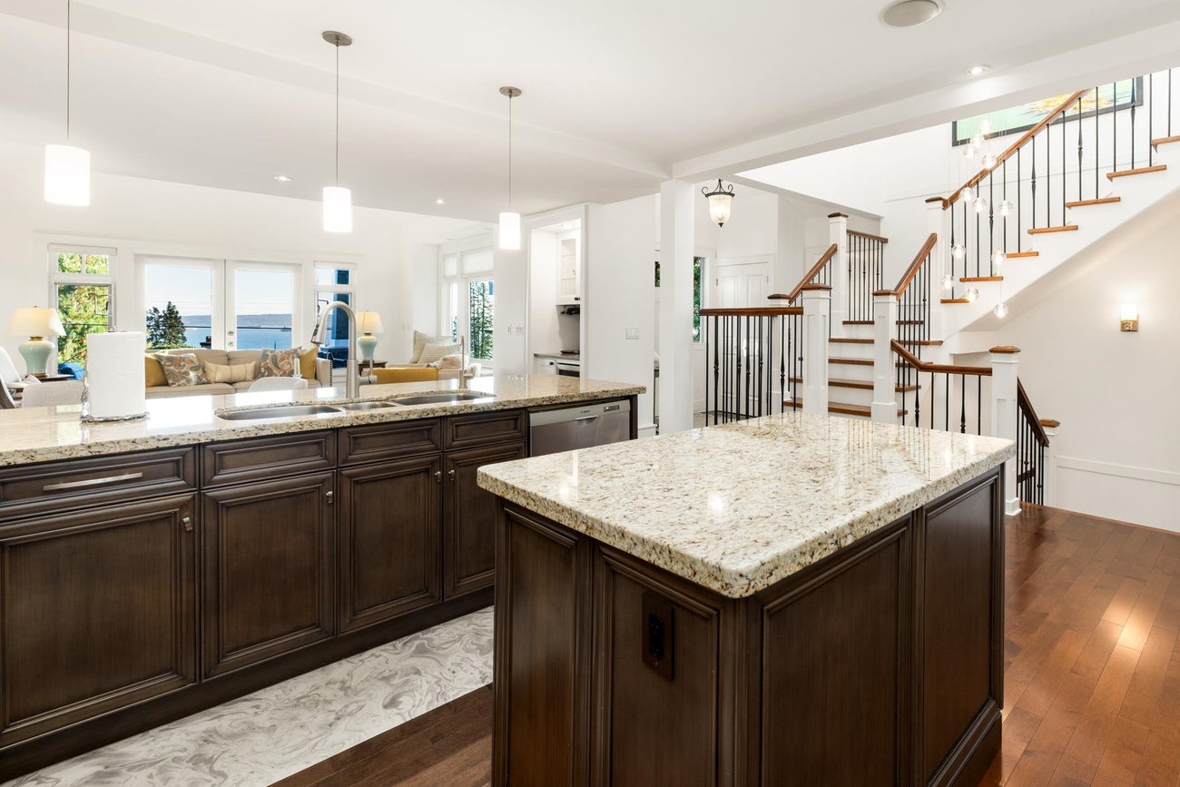 2623 Lawson Avenue - Dundarave Single Family Residence for Sale, 4 Bedrooms (R3072699)# - 15 2623 Lawson Avenue - Dundarave Single Family Residence for Sale, 4 Bedrooms (R3072699)# - 15