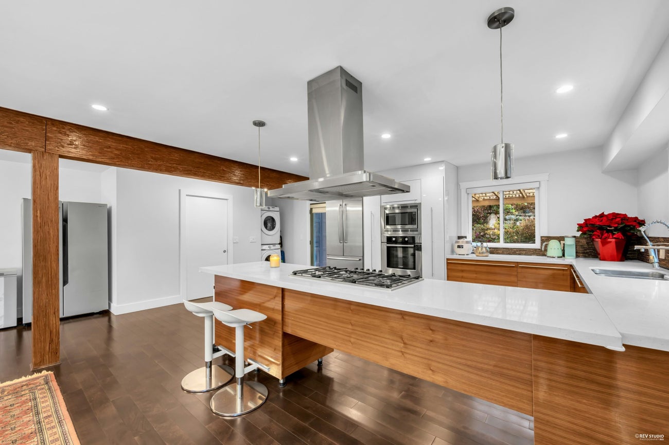 4066 Norwood Avenue - Upper Delbrook Single Family Residence for Sale, 5 Bedrooms (R3073925)# - 12 4066 Norwood Avenue - Upper Delbrook Single Family Residence for Sale, 5 Bedrooms (R3073925)# - 12